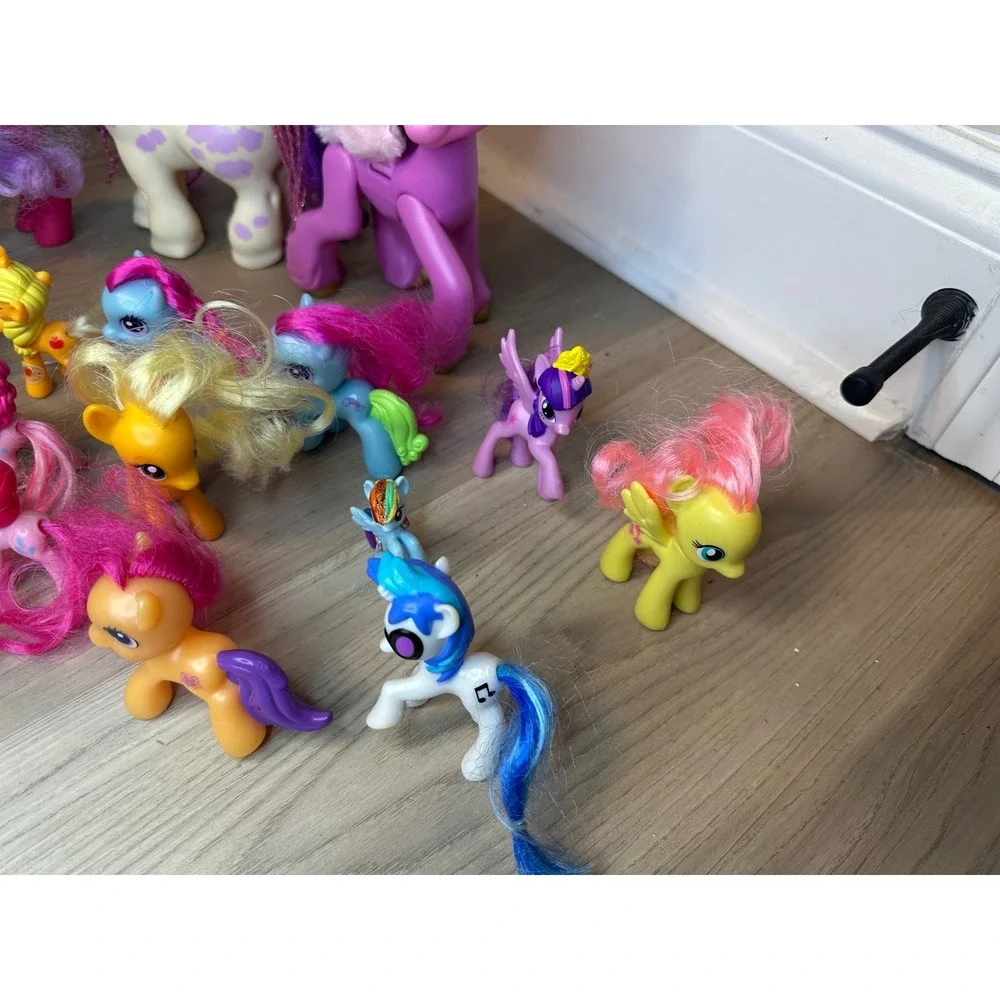 My Little Pony Figure‎ Lot G1 G3 G4 Pipp Petals Pinkie Pie DJ Pon-3 22 pcToy Set